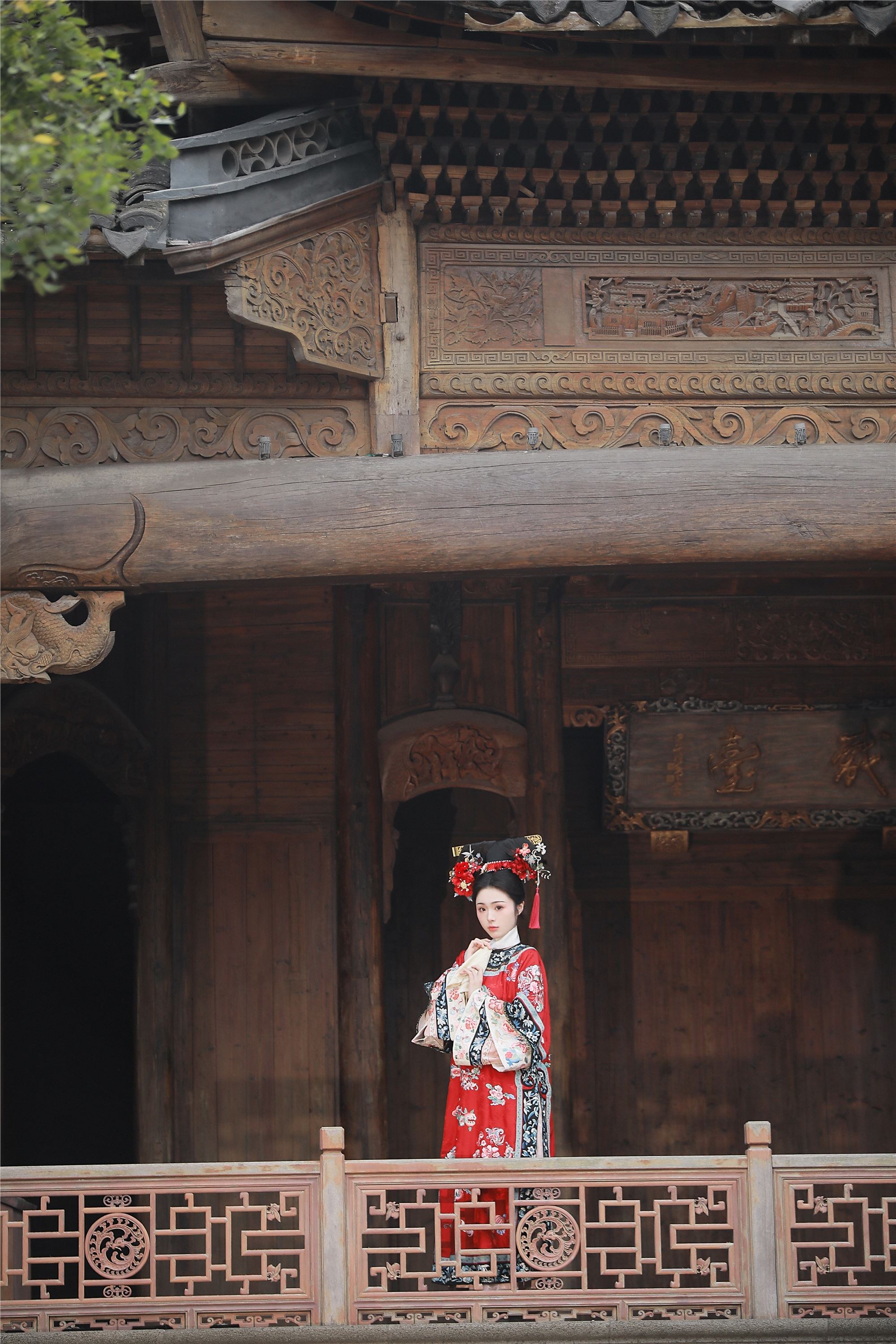 YITUYU 艺图语 2025.03.09 格格 喵喵梓